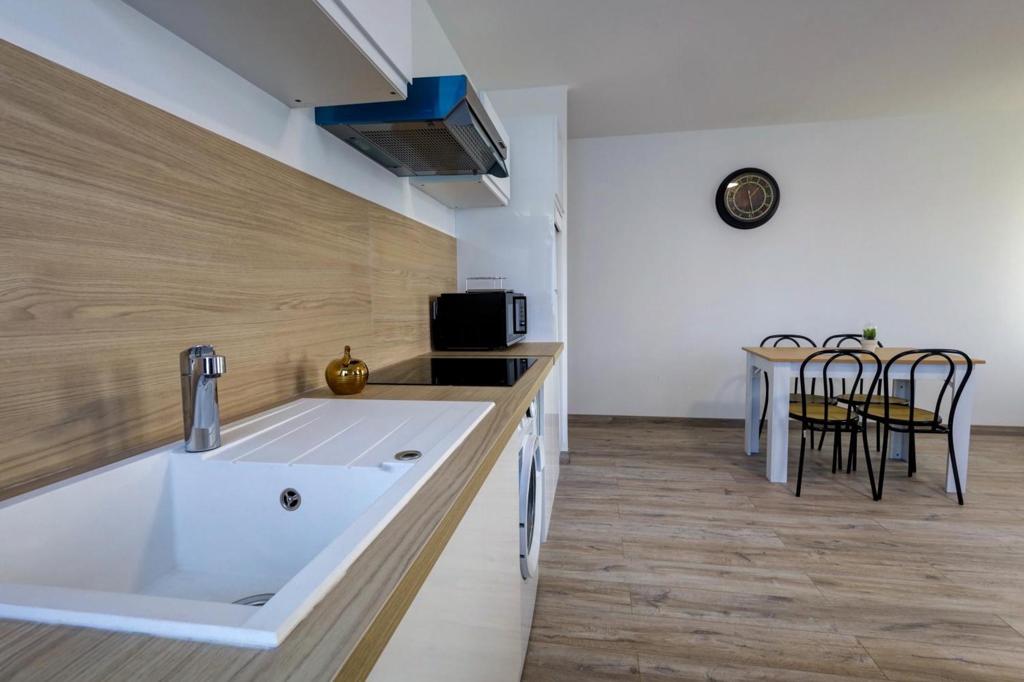 Appartement Le Westy 1 à Hieres-Sur-Amby Extérieur photo